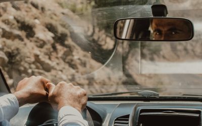 SE DEBEN COMUNICAR LAS OPERACIONES DE LA VISIÓN A LA DGT